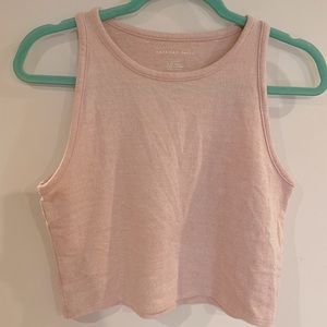 Large light pick American eagle tank top